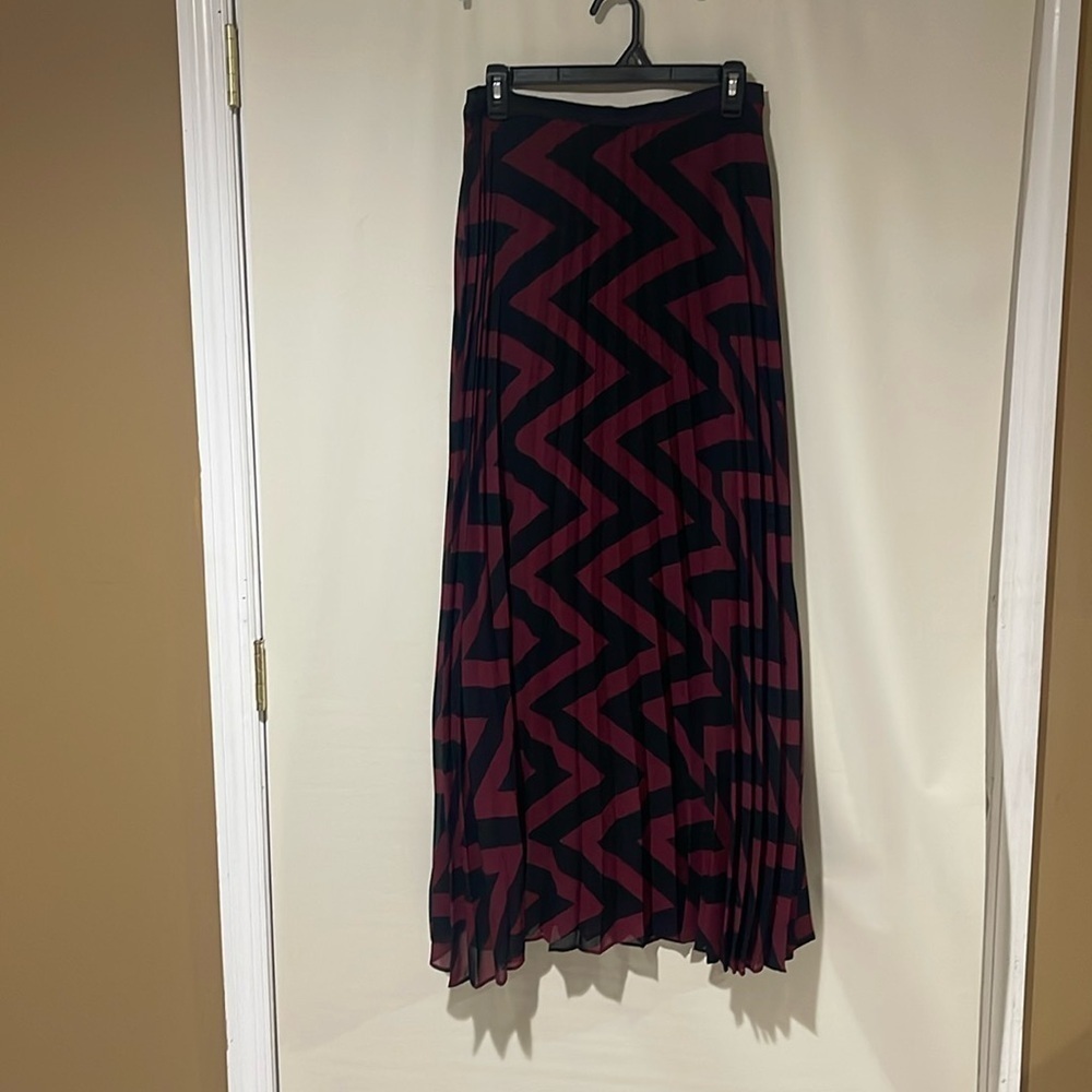 Wallpapher Women's Maxi Zigzag Skirt XSmall Like New